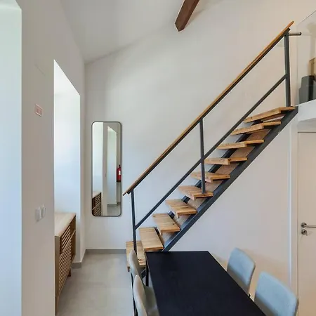 Portela House Апартаменты Сетубал