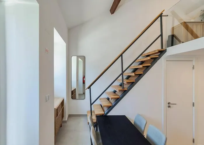 Portela House Апартаменты Сетубал
