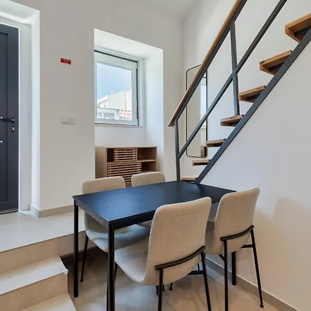 Apartament Portela House, By Match Setúbal