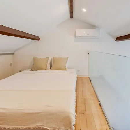 Apartament Portela House