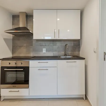 아파트 Portela House 세투발